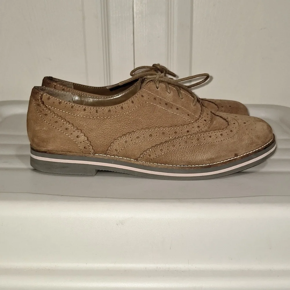 Gianni Bini leather suede perforated lace-up oxford wingtips - 10 - tan brown